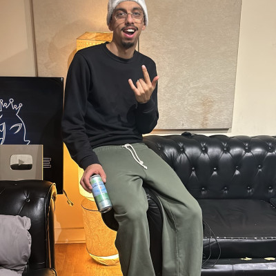 Fayçal: Parisian Beats Infused with Heart and Melody