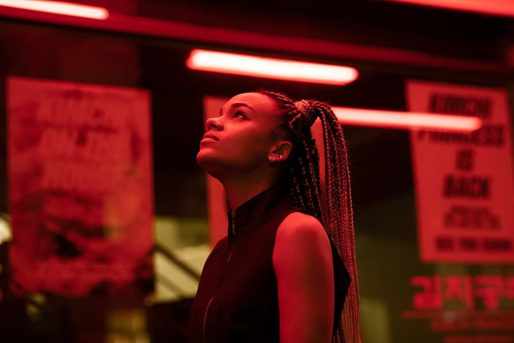 Discover the Enchanting Sounds of TENNIN: A Fusion of Alternative Pop and Indie R&B