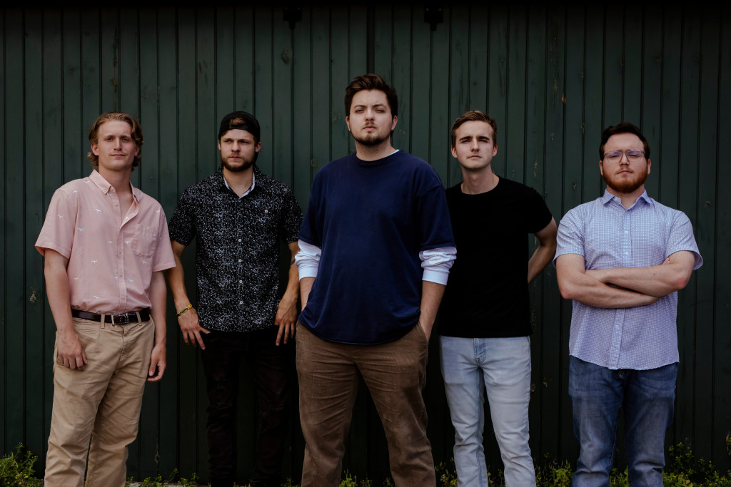 Flavor Wave: Energizing Stages and Pushing Boundaries with Every Beat