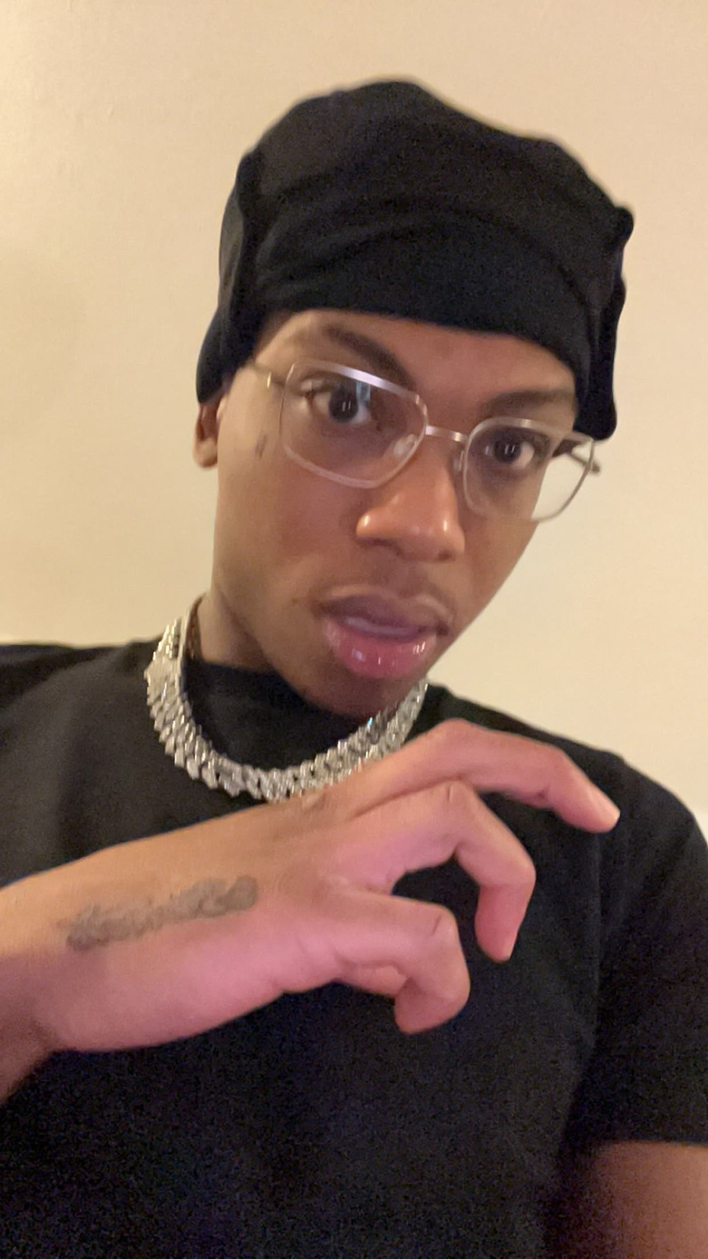 SUAVEY CEOTHEROCKSTAR: The Visionary Behind the World’s First Ad-lib Genre