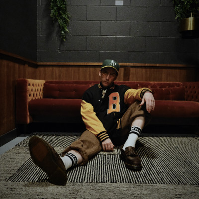 Benet: Bridging Soundscapes in the Indie Music Scene