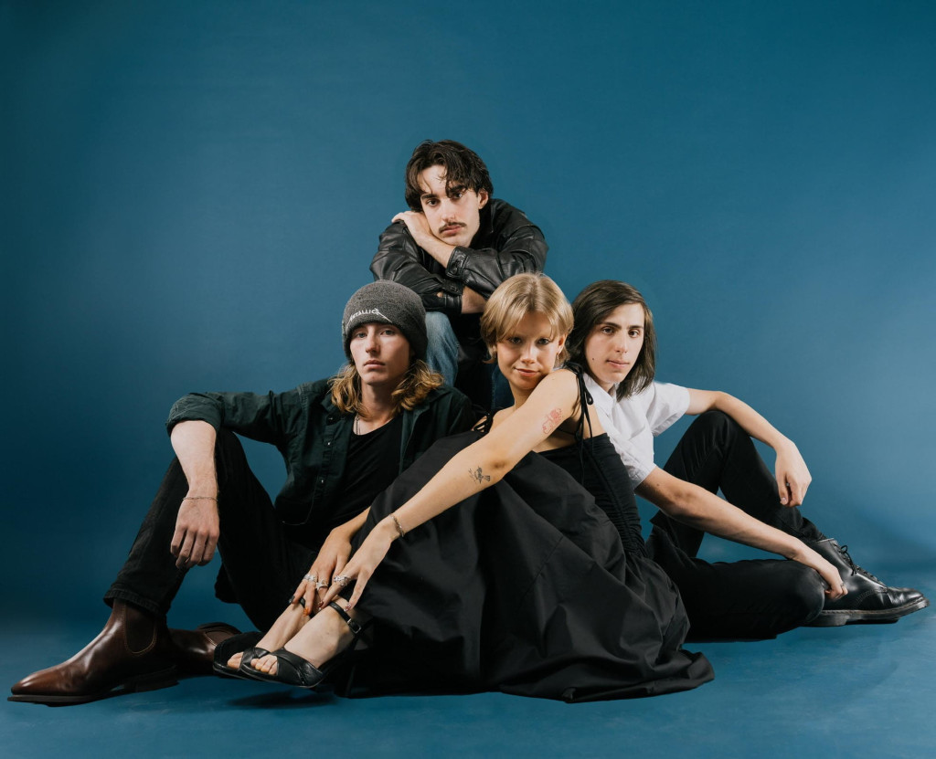 Riding the Waves of Indie Rock: Shorehaven's Energetic Surge in the Music Scene