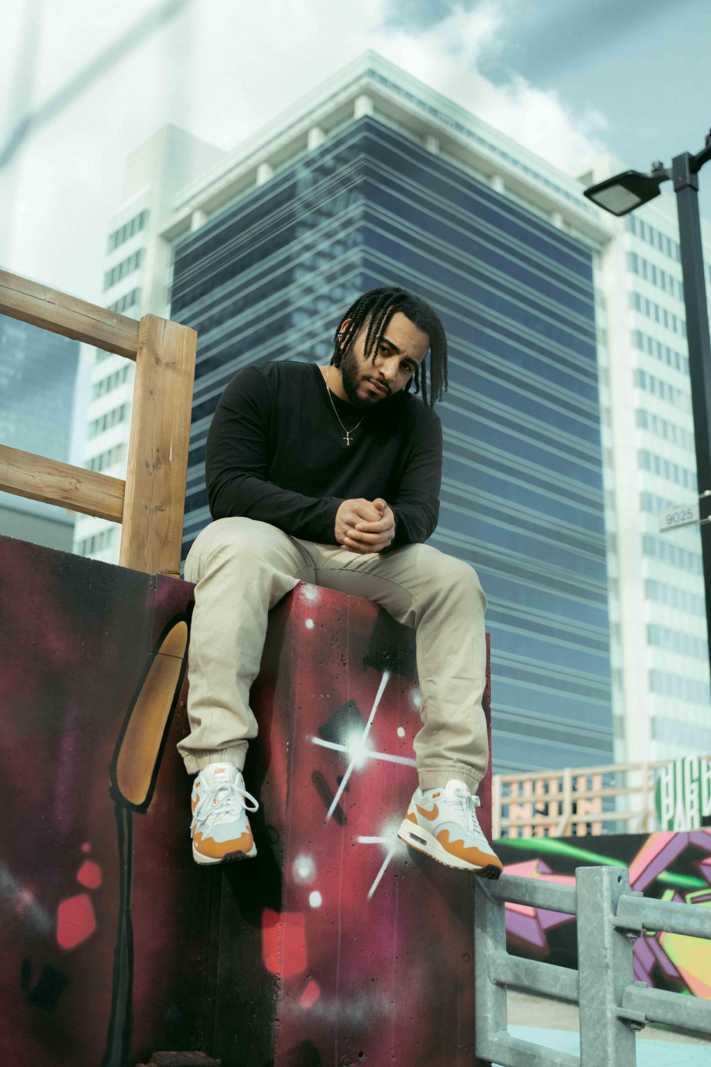 Jackie Art: Crafting Musical Dreams with a Global Palette