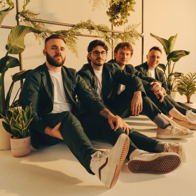 Everway: Crafting New England's Nostalgic Sound