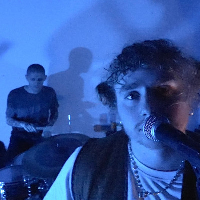 Alt-Rock with a Pulse: Meet girly and the pops